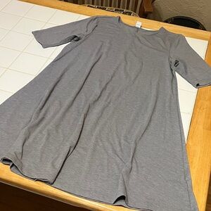 Extremely comfy gray dress